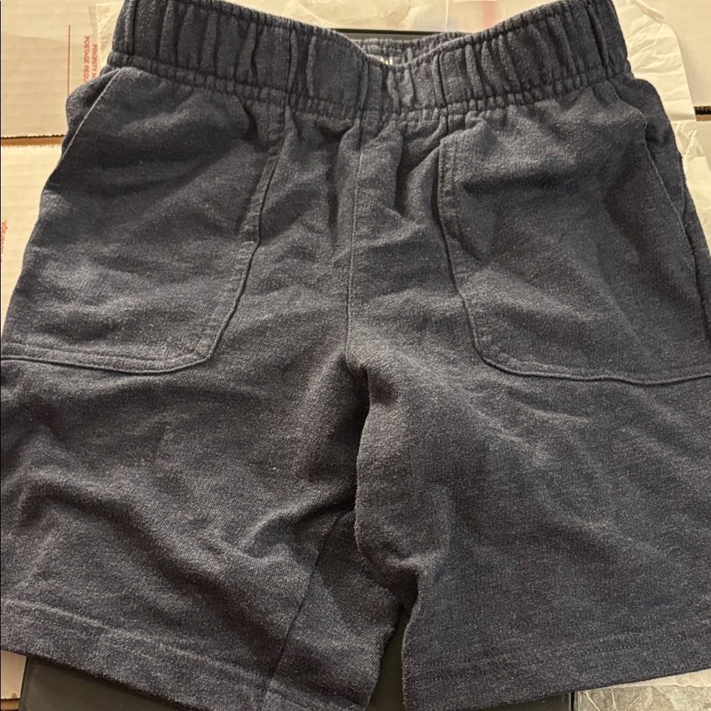 FINAL MARKDOWN Oshkosh B'gosh Charcoal Gray Kids Shorts 6